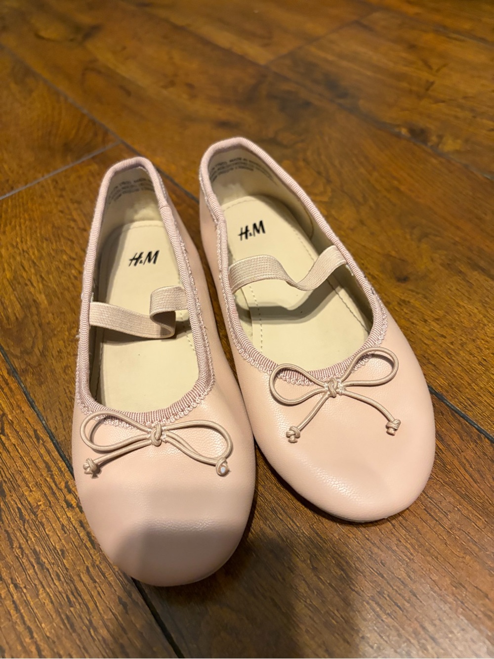 H&M Taupe Girls' Mary Jane Ballet Flats with Bow- size 11 , never worn